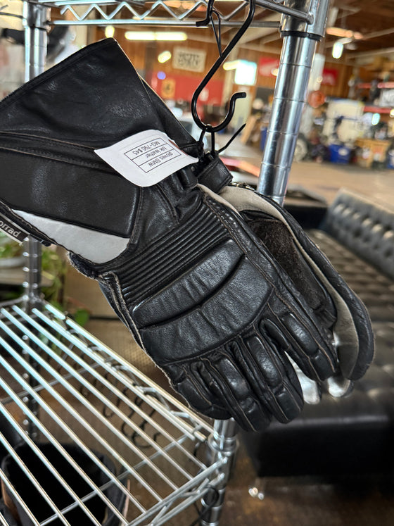 BMW gloves