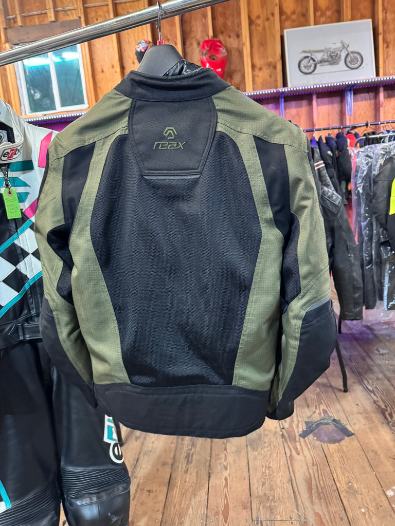 Reax Jacket