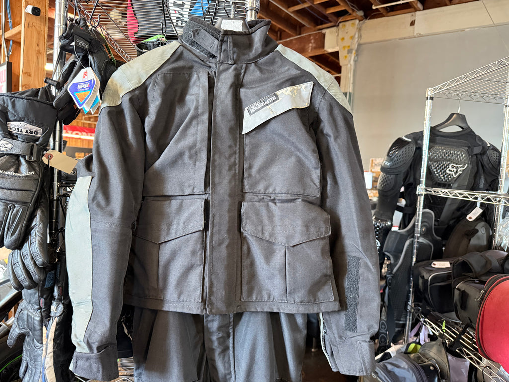 Aerostich 2 piece Roadcrafter