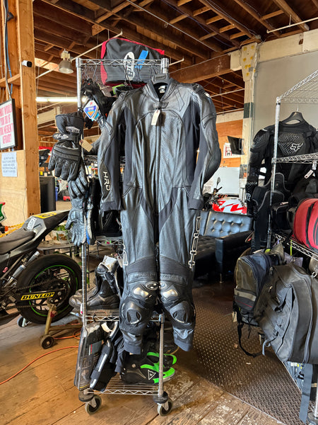 1 piece suit