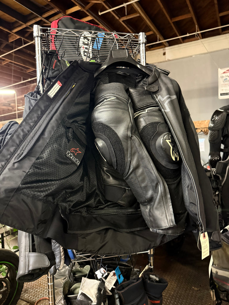 Alpinestars Tech Air 2 piece suit