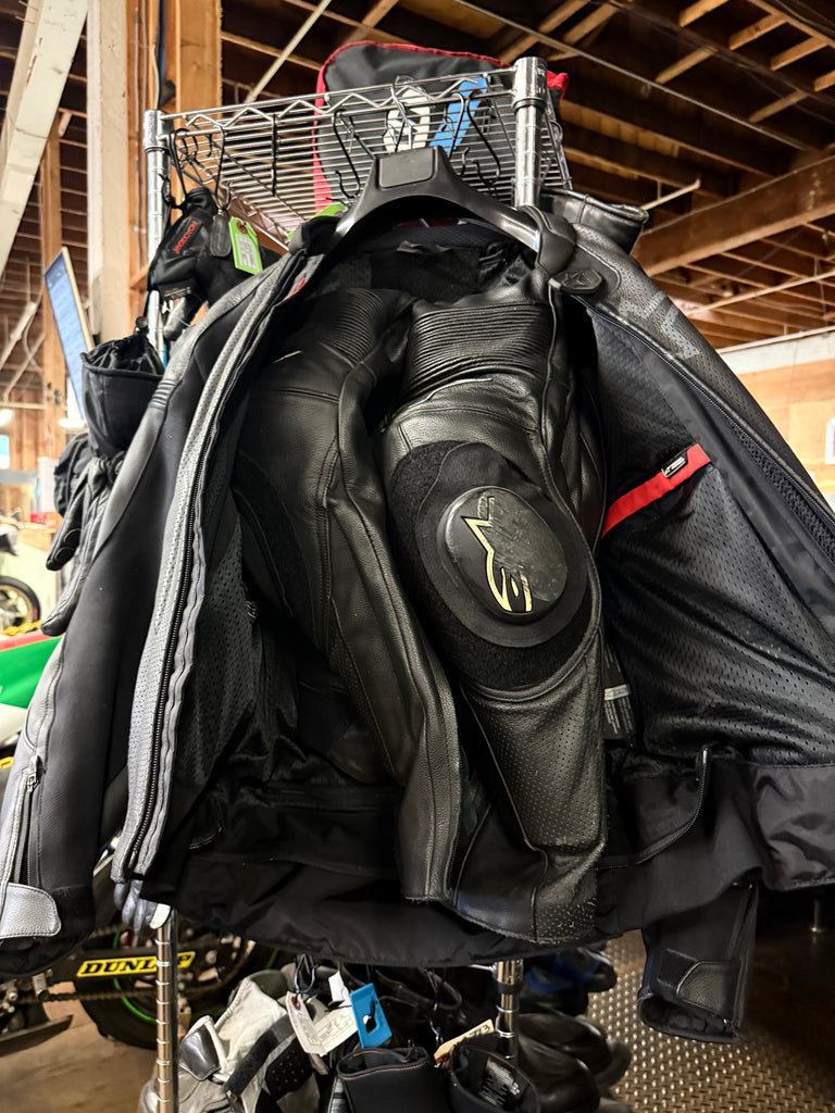 Alpinestars Tech Air 2 piece suit